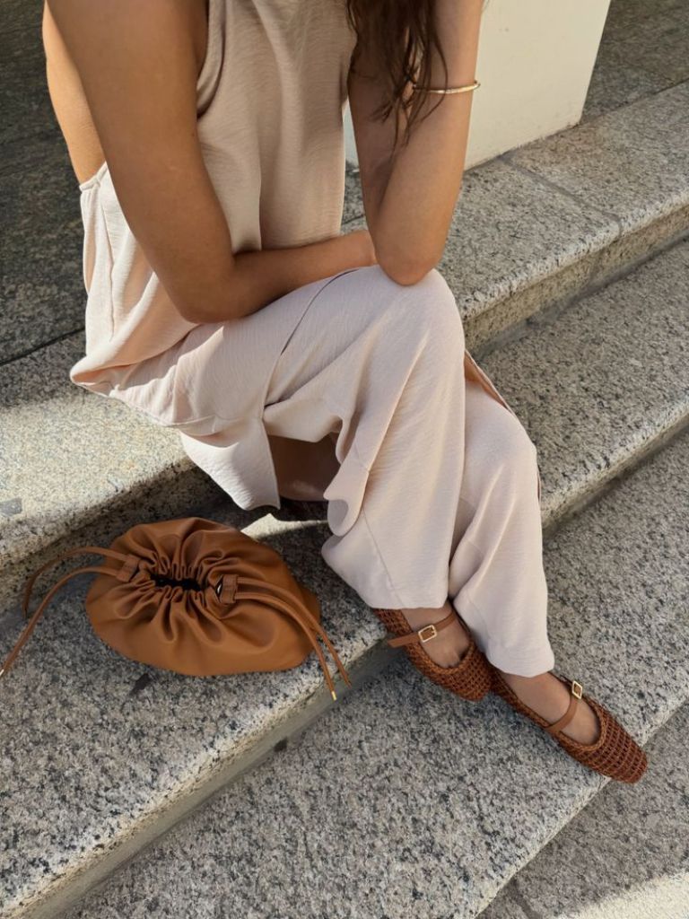 Mrežaste balerinke - naslovna