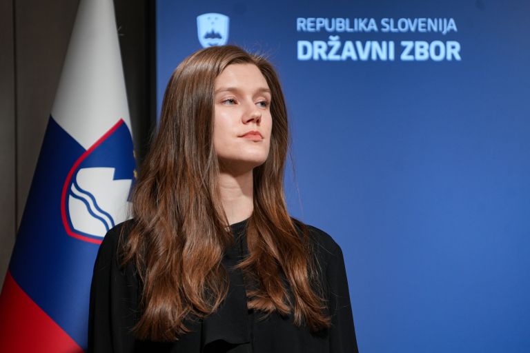 Lucija Tacer Perlin