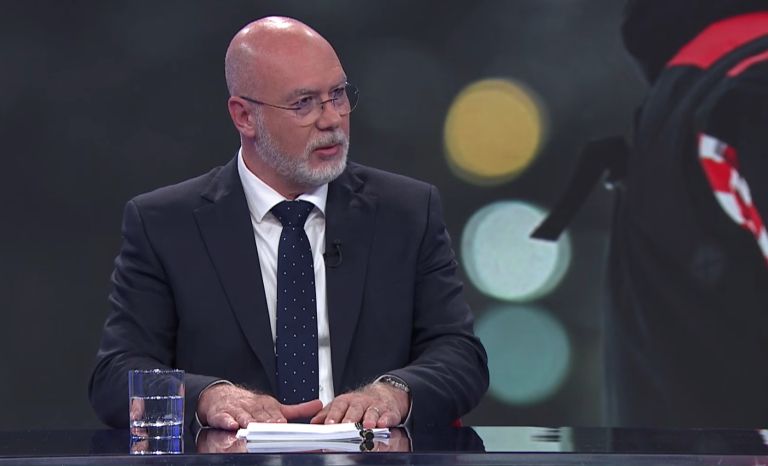 Siniša Krajač hrt.png