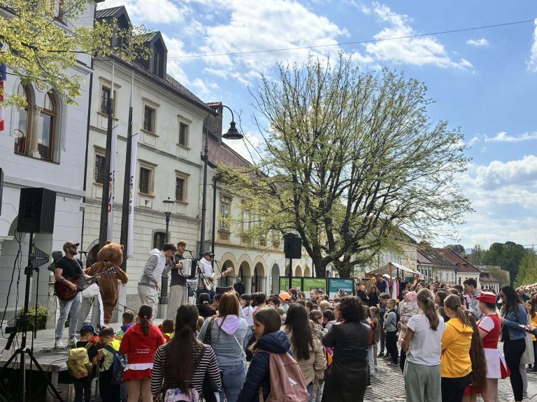 dan-zemlje