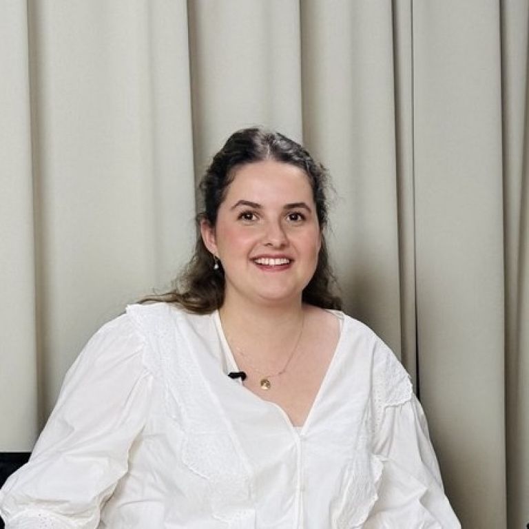 MIJA KRAMAR STARO ZA NOVO.jpg