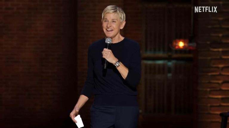 Ellen DeGeneres je v svojem Netflixovem stand-upu znova dokazala, zakaj velja za eno najbolj prepoznavnih imen ameriške zabavne industrije.