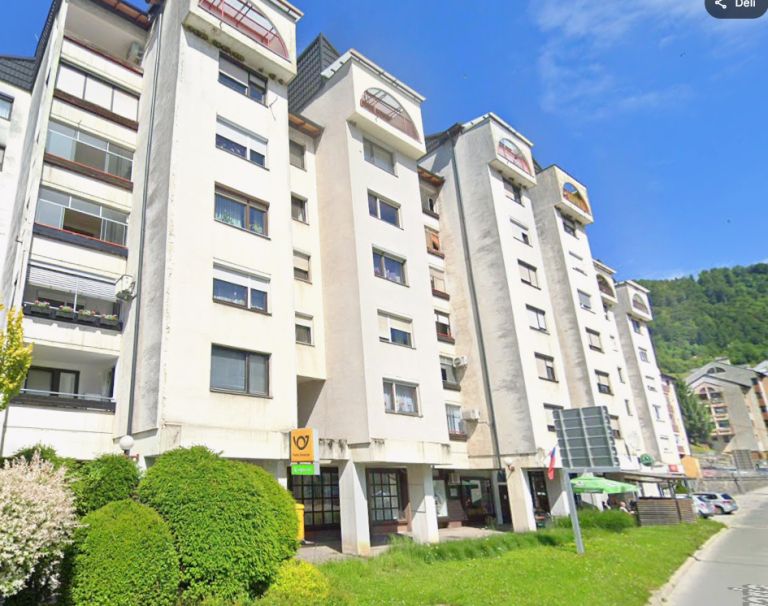 Hrastnik, Trg Franca Kozarja.png