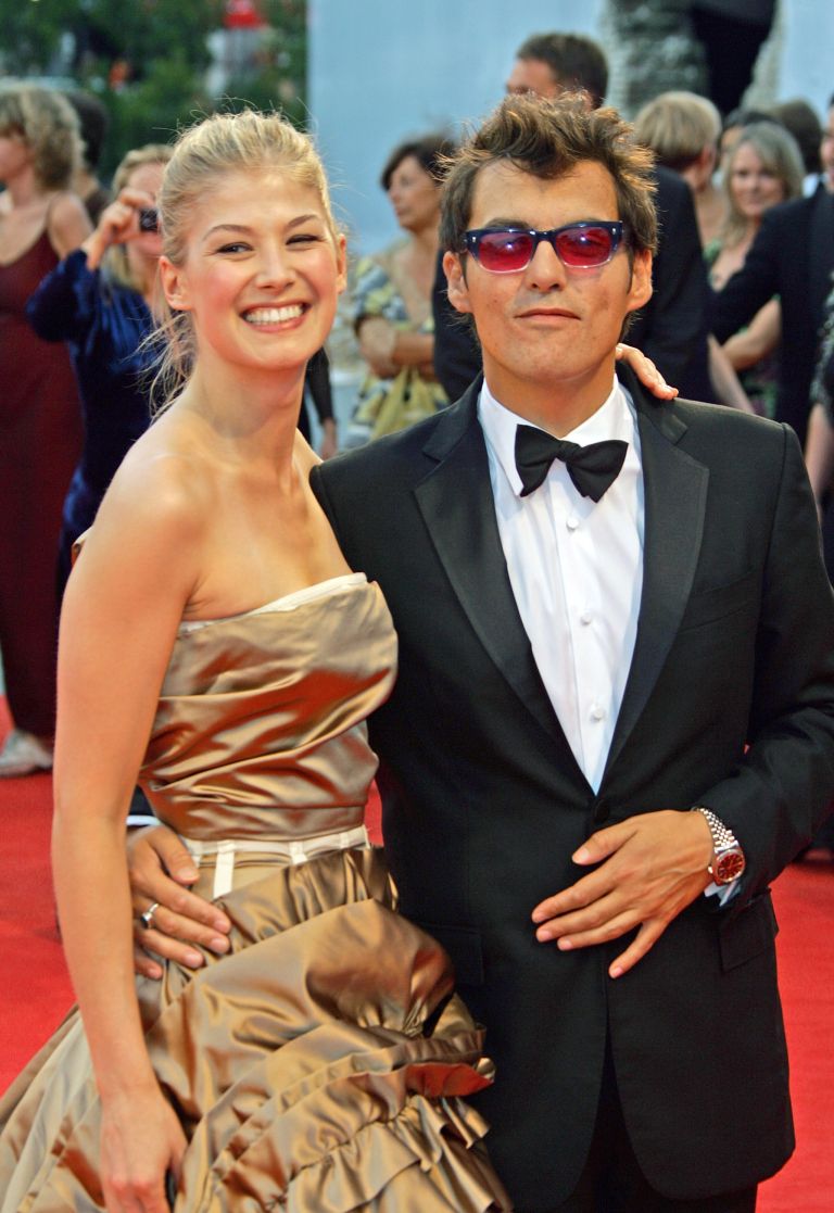rosamund pike 4.jpg