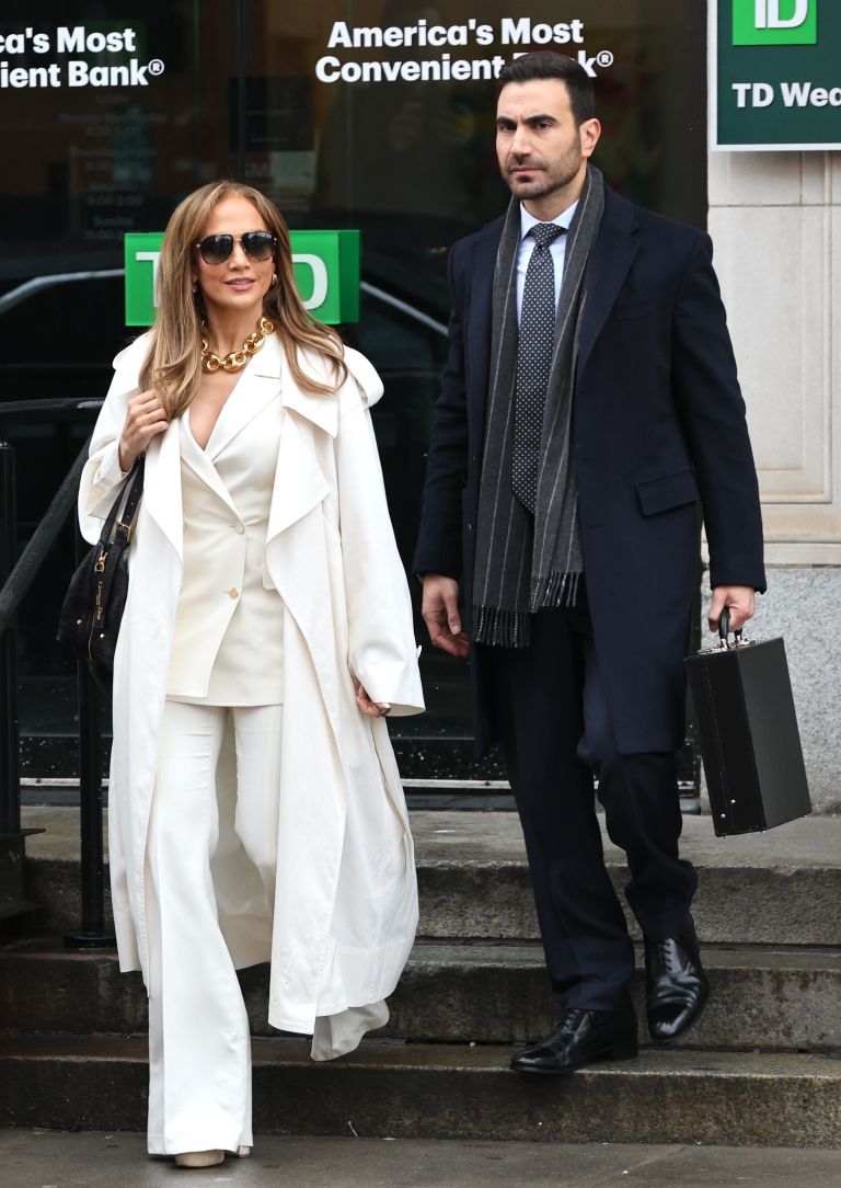 jennifer lopez.jpg