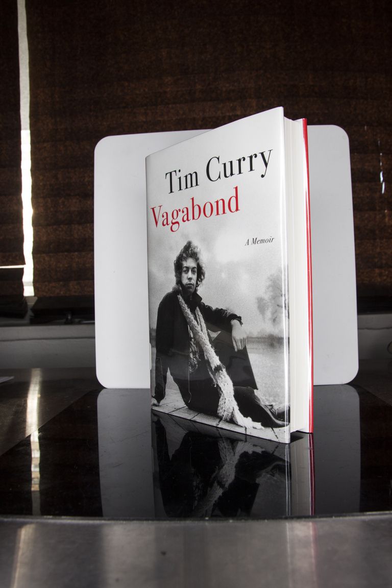 Njegova avtobiografija Vagabond razkriva življenje igralca, ki nikoli ni igral na varno.