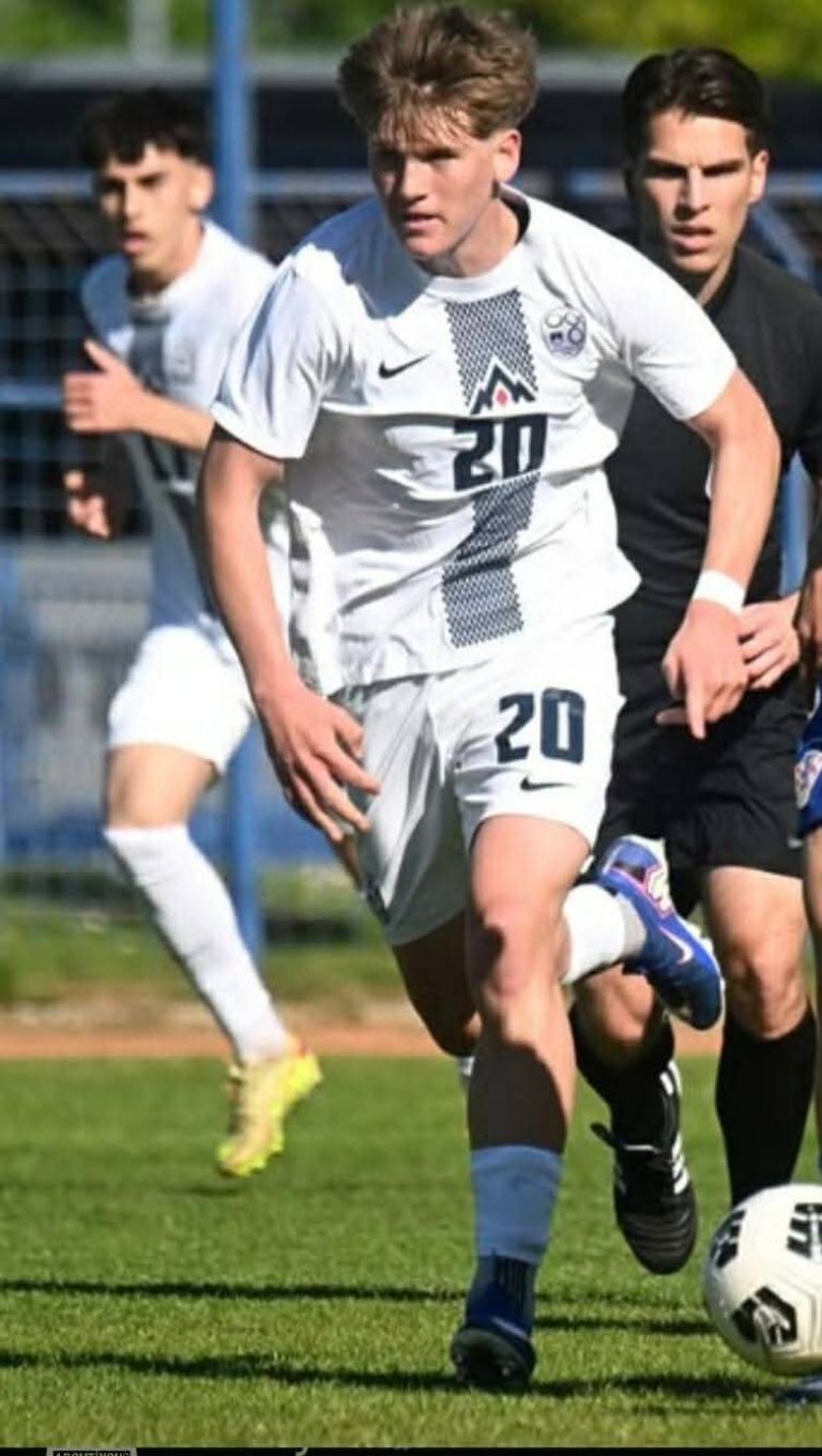 nogomet_REP_Miha_Vantur.jpg