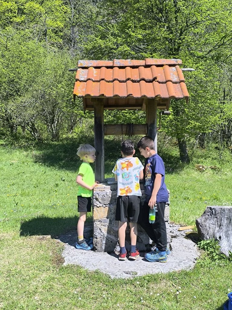 suha-krajina, kocevarske-vasi