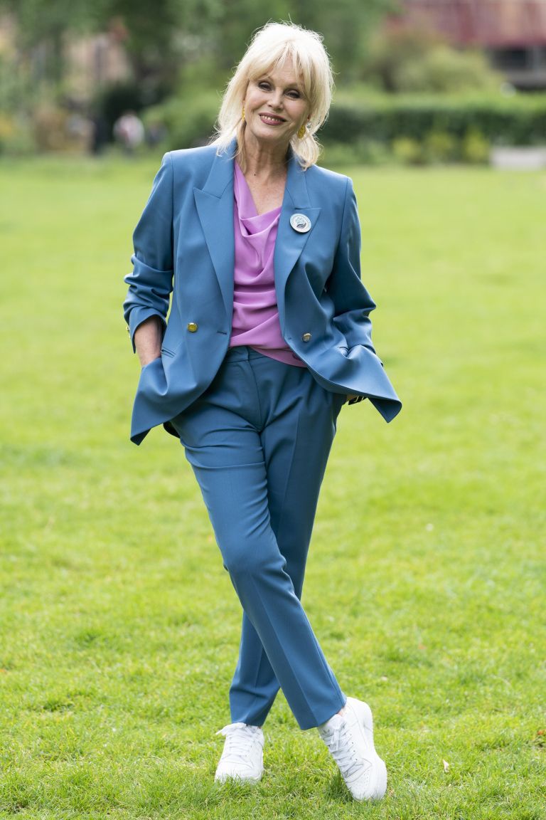 joanna lumley 1.jpg