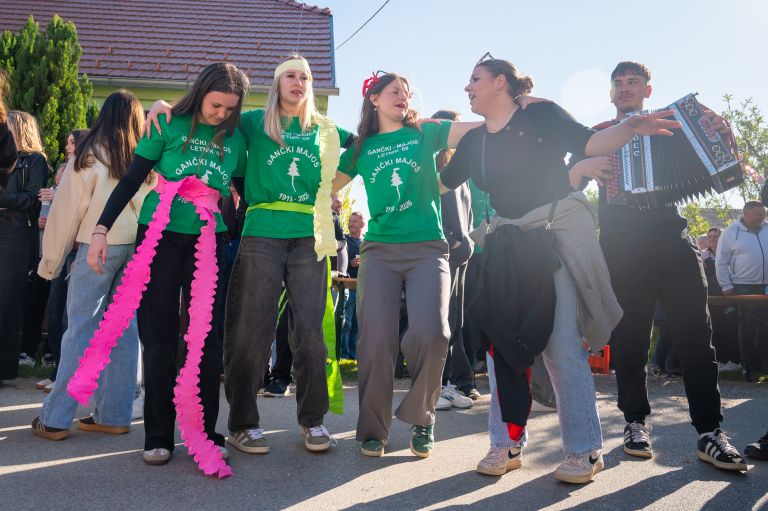 gancki-majos, 107-gancki-majos, gancani, tradicija, mlaj