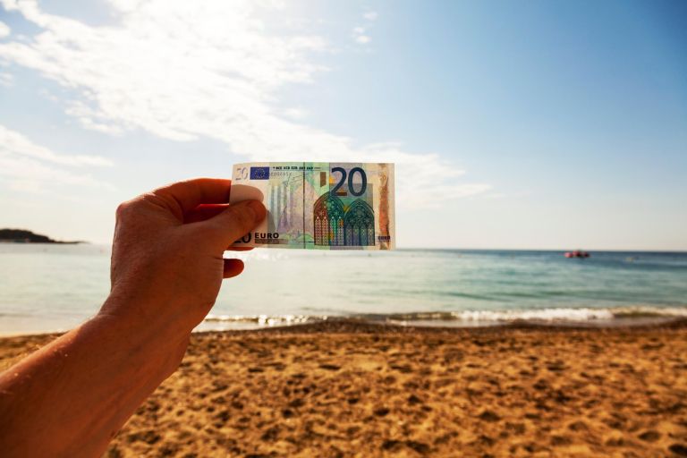 denar, plaža.jpg