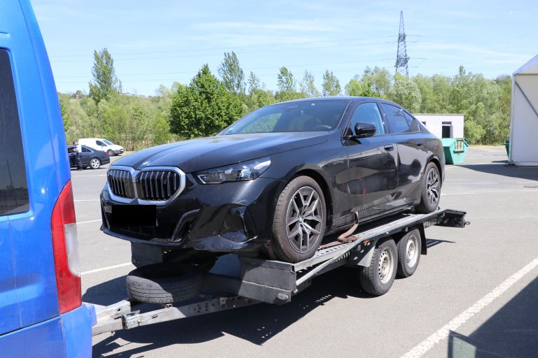 pums, ukradeno-vozilo, bmw