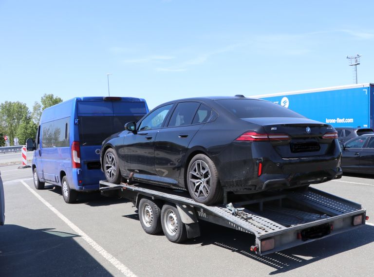 pums, ukradeno-vozilo, bmw