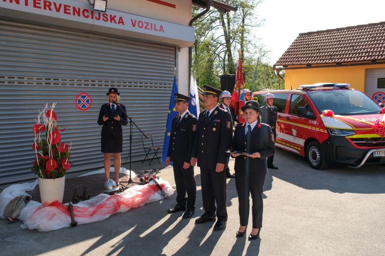 pgd-kostanjevica-na-krki, novo-gasilsko-vozilo