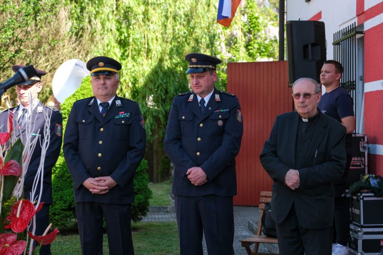 pgd-kostanjevica-na-krki, novo-gasilsko-vozilo