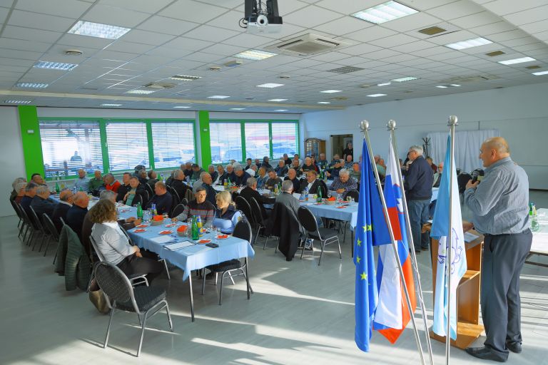 cg_ribici_1.jpg
