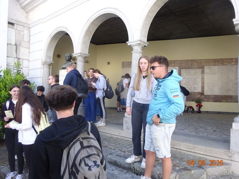 spominska-pot-ob-zici