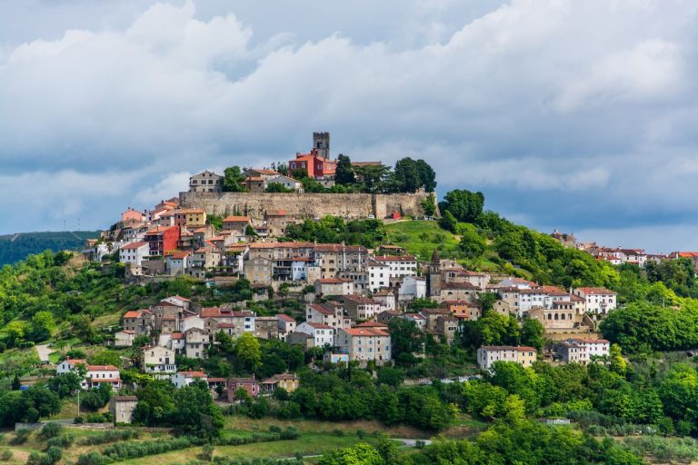 istra