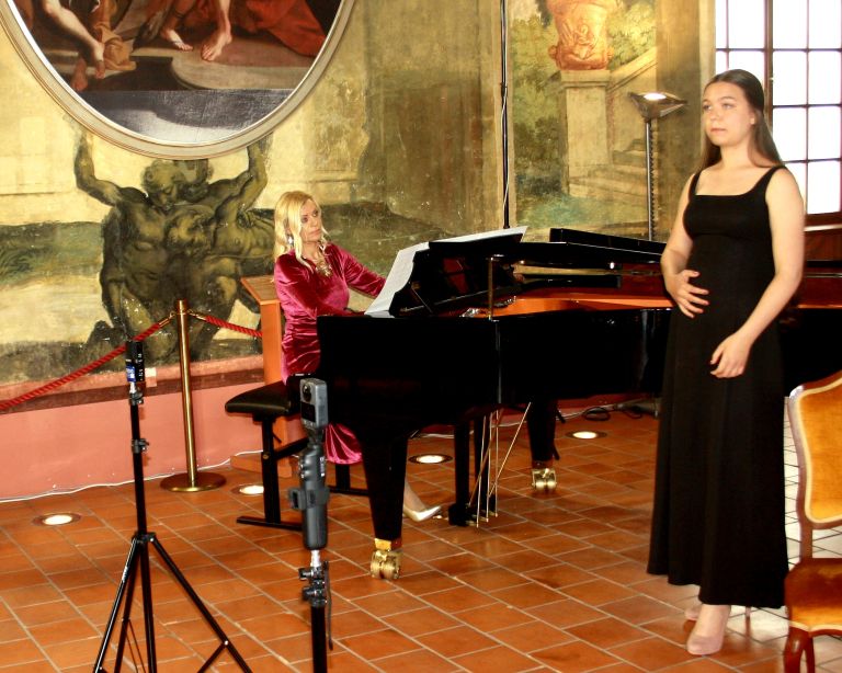 10-mednarodni-otroski-pevski-festival-brezice, brigita-sular, gps-ritam