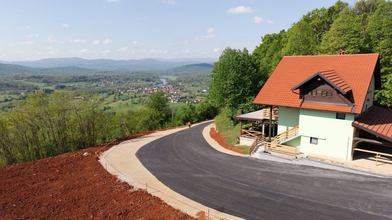 zezelj