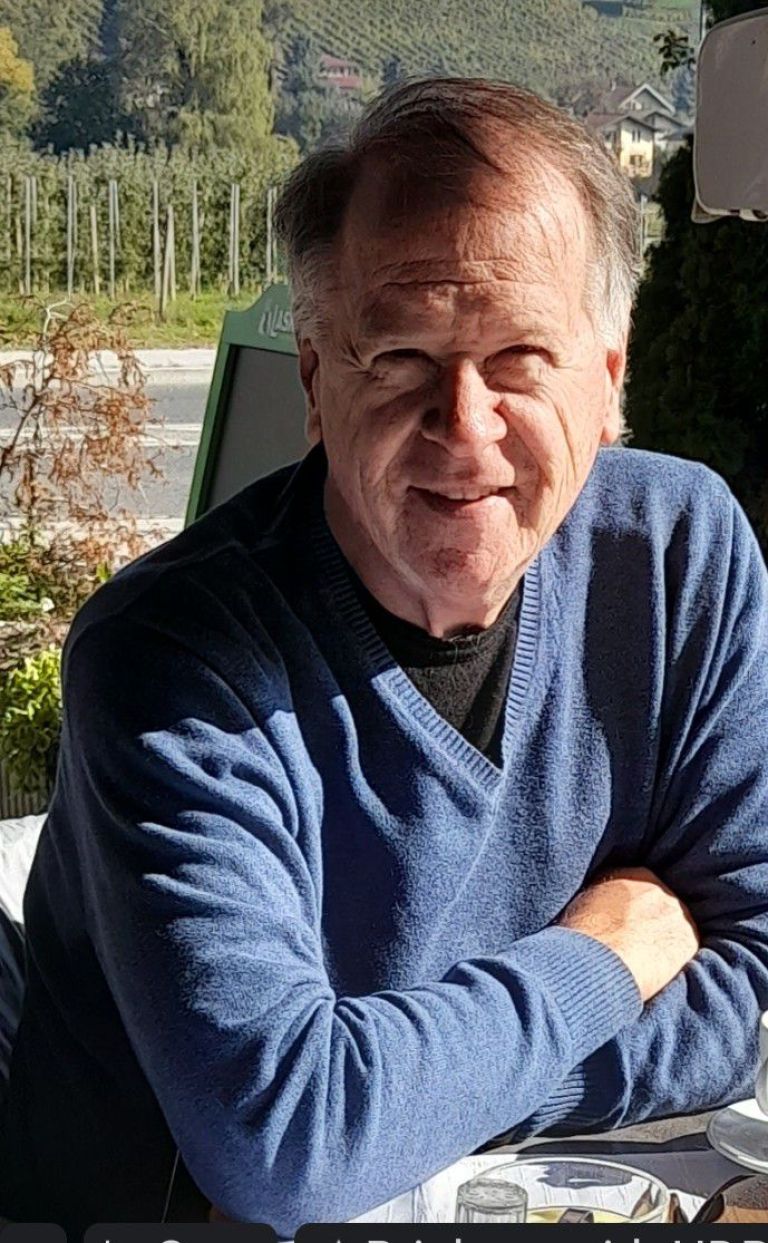 Steve West.jpg