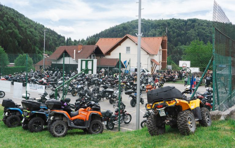 Motoristi-Lepena.jpg