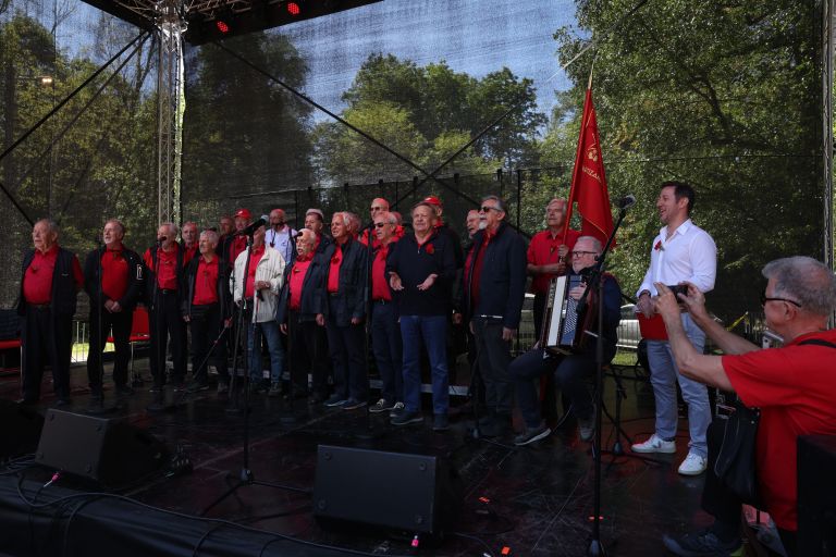 UV2 roznik jankovic BOBO.JPG