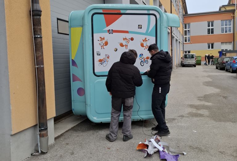 mojstri-prihodnosti, kiosk-k67