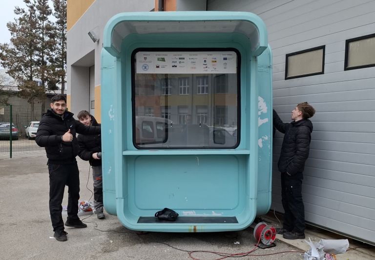 mojstri-prihodnosti, kiosk-k67