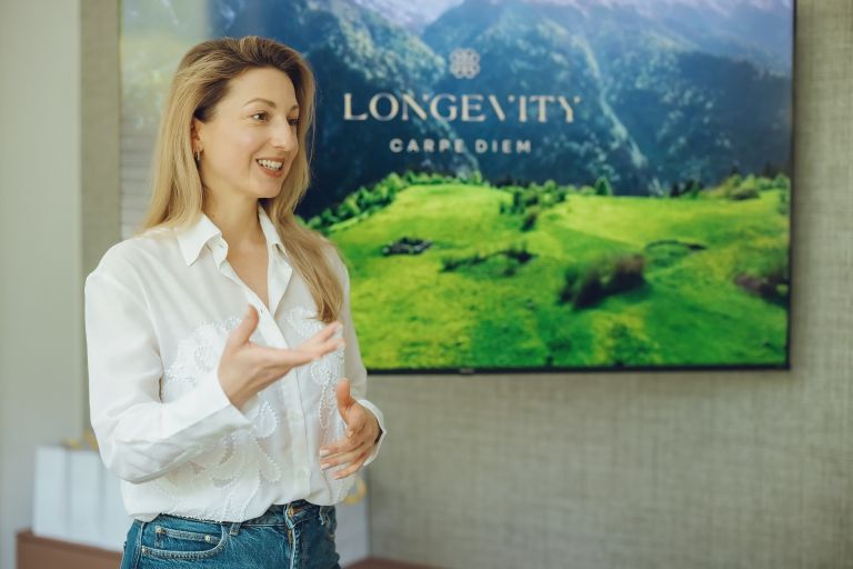 Mirjana Sredojević_CarpeDiemLongevity_foto_Marko_Delbello_Ocepek (3).jpg