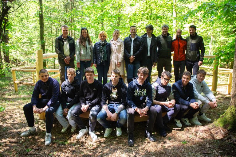 deprofundis, mofete, informacijsko-interpretacisjki center, iz globin, negova
