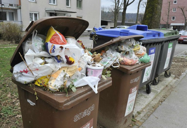 mikroplastika, vrecka, ravnanje-z-odpadki, bioloski-odpadki