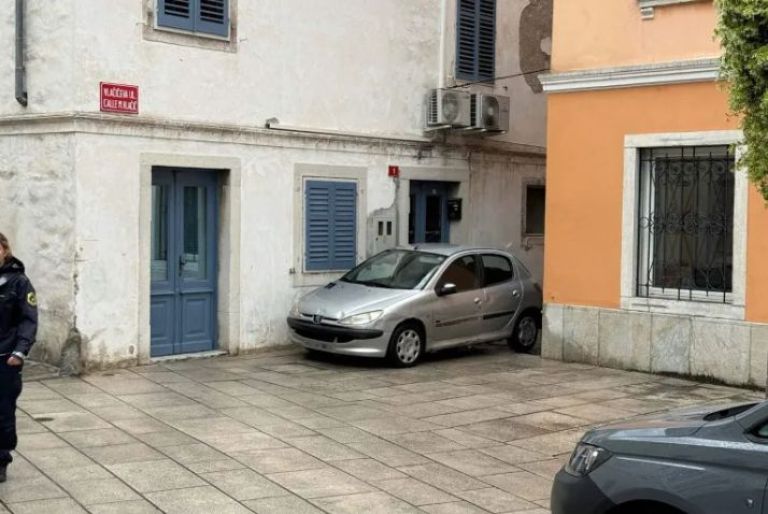 zasledovanje, koper, vlačičeva ulica.jpg