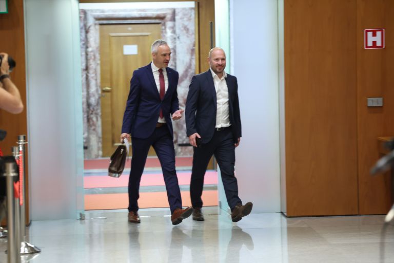 vrtovec cigler kralj Robert Balen.jpg
