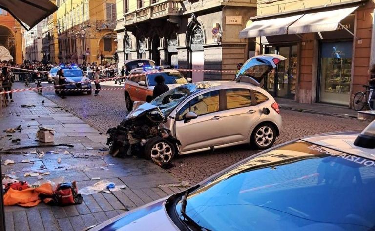 modena-avto-pesci