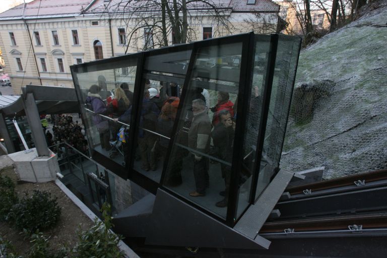 vzpenjača, prva vožnja.JPG