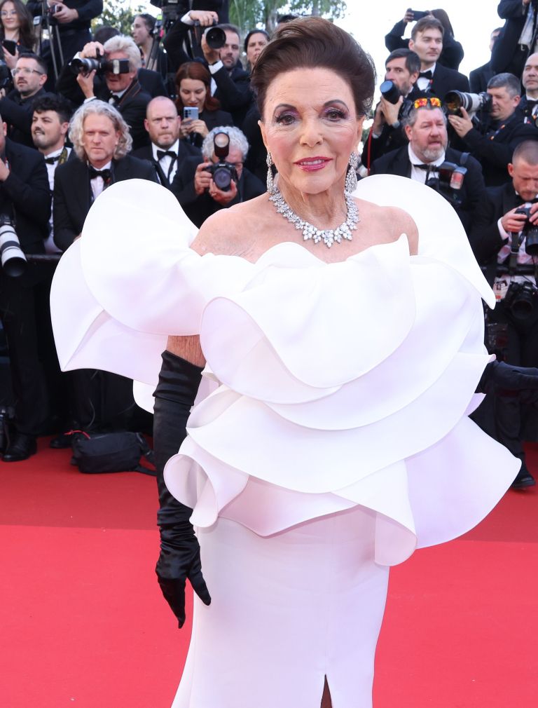 joan collins 1.jpg
