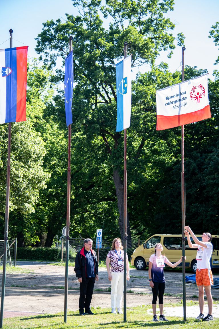 specialna-olimpiada, regijske-igre, osnovna-sola-iv-murska-sobota, otvoritev, atletski-stadion