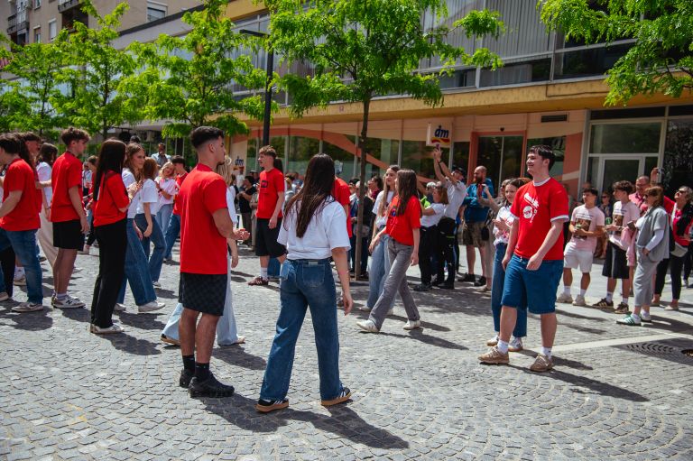 četvorka-2026, maturanti, plesanje-četvorke-v-murski-soboti