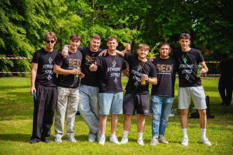 fučkanje-2026, füčkanje, maturanti, park, pitje-mladih, mladi-alkohol