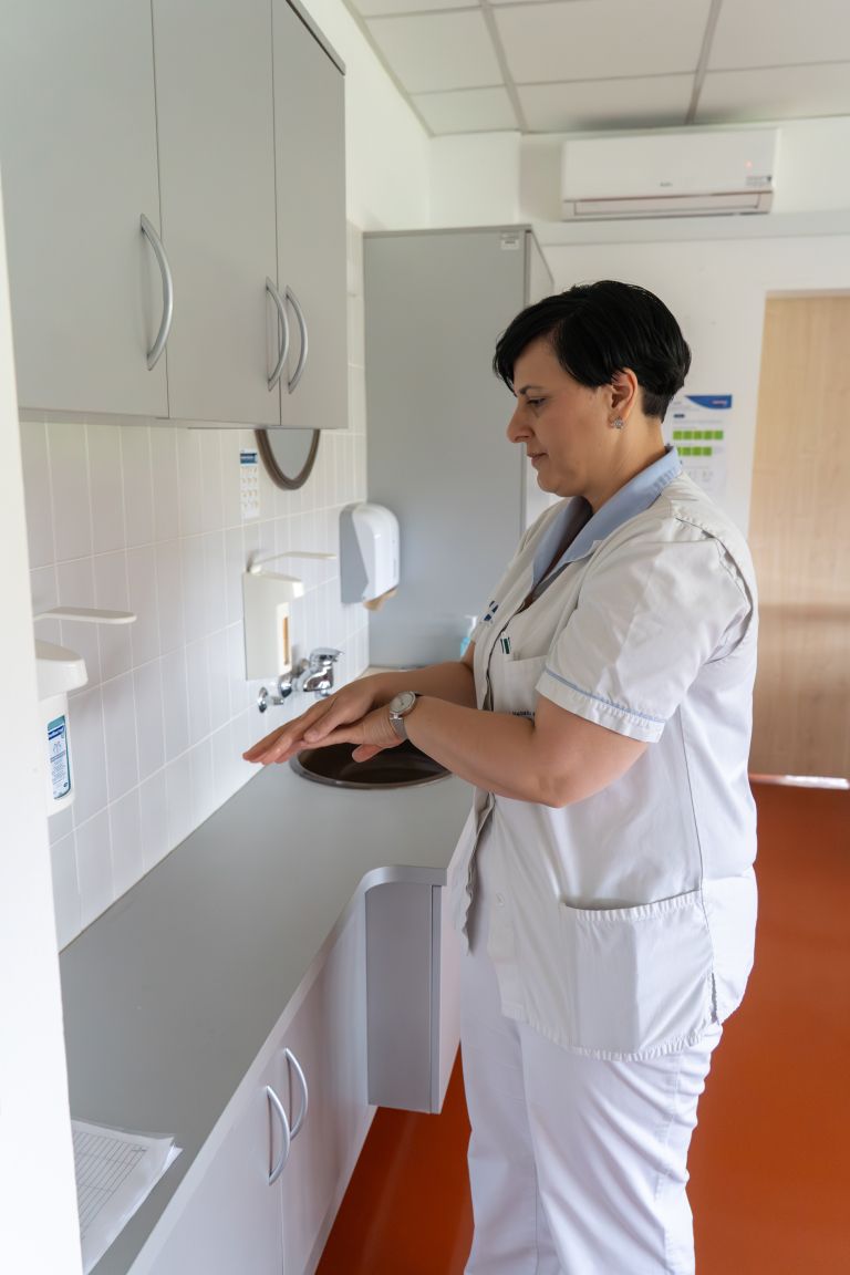 nataša-kreft, glavna-medicinska-sestra, kirurški-oddelek, sbms