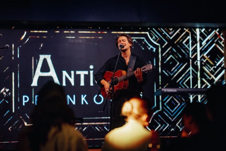Bojan Cvjetićanin