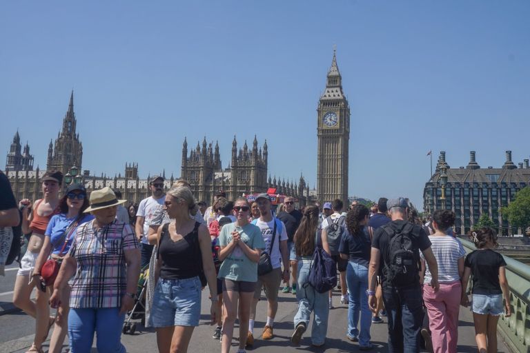 london, westminster, vročina, 25. maj.jpg
