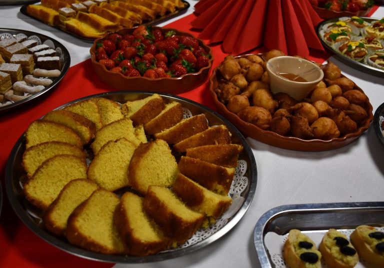 skleda-polna-meda