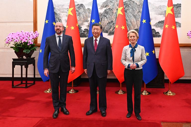 xi jinping P-062455_00-01_01-ORIGINAL-572236.jpg