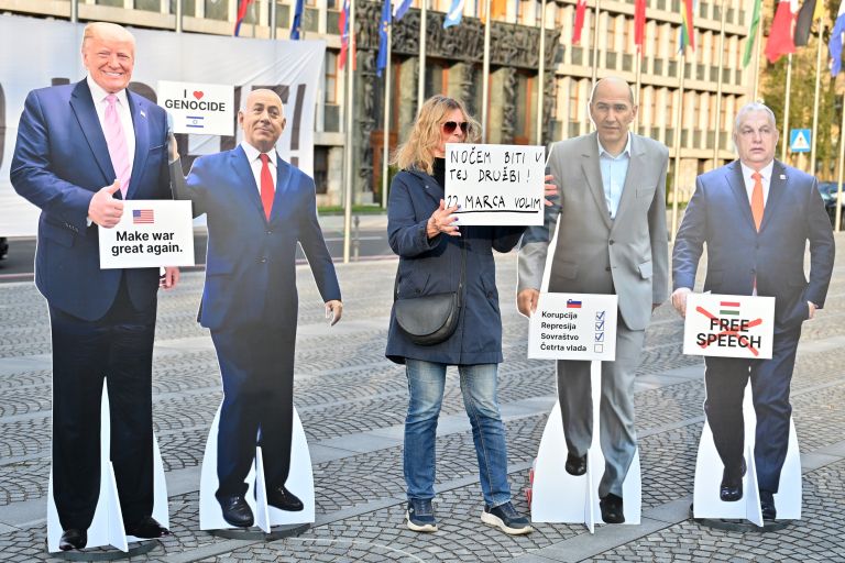 UV protest profimedia-1084971977.jpg