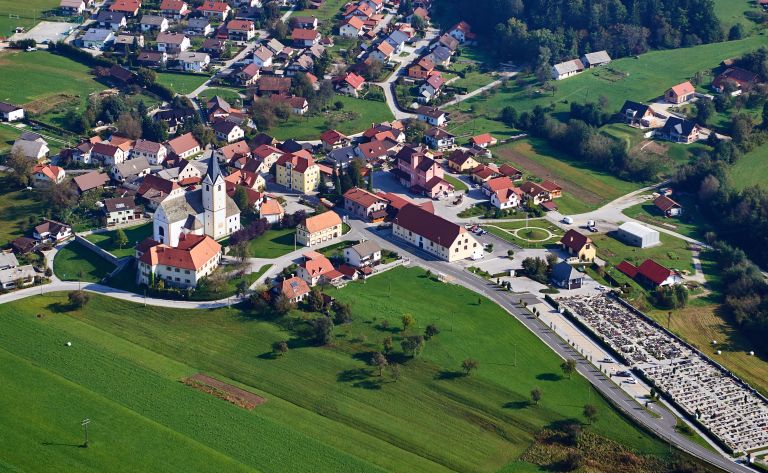 Nova Cerkev.jpg