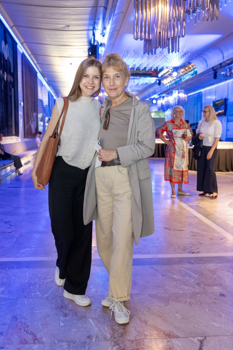 Ana Samobor, Barbara Hieng Samobor