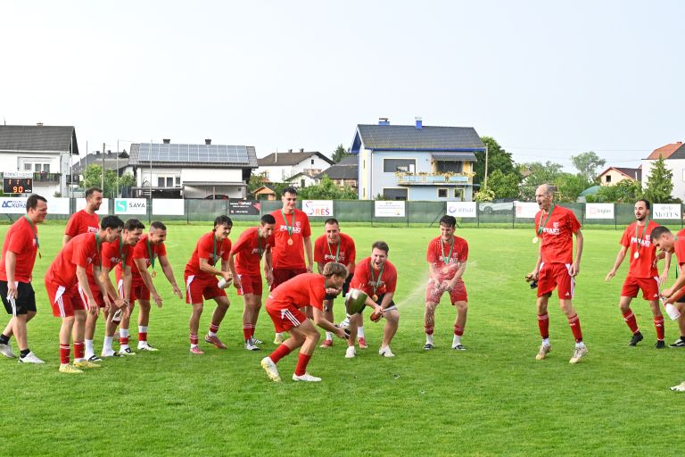 bakovci;-nogomet-bakovci-prvak