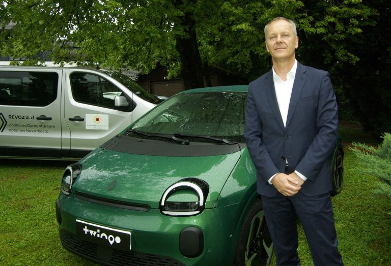 donacija, dso-novo-mesto, ranult, kombi